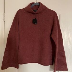 ***NEW*** Skull Cashmere Rust Mock Neck Sweater Size M NWT